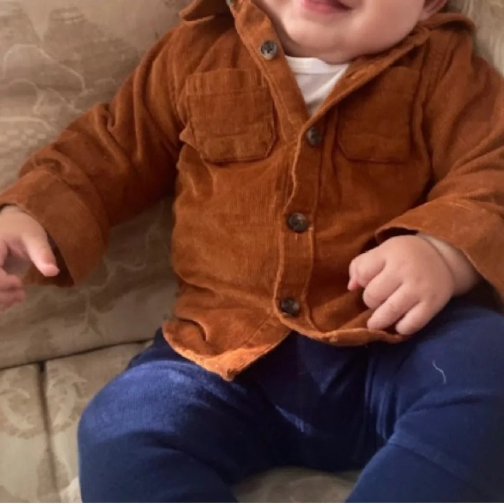 🌻Old navy corduroy long sleeve shirt 3/6 mo
